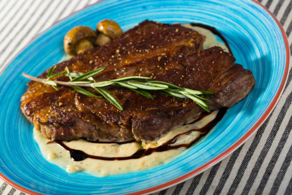 VEAL SHOULDER, BONE-IN