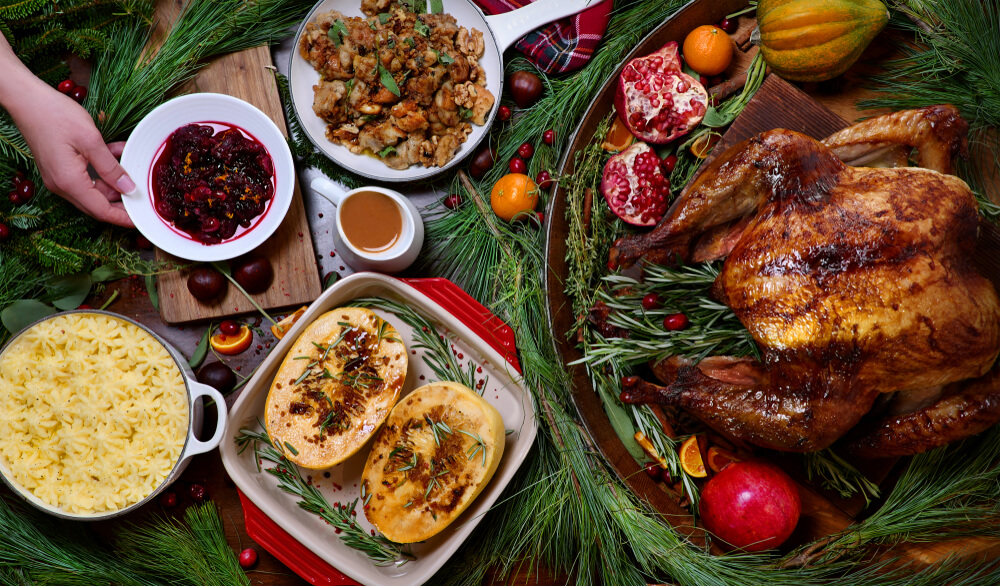 7 Classic Holiday Meals That Continue To Be A Big Hit In The US